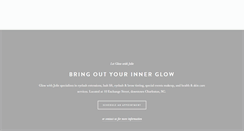 Desktop Screenshot of glowwithjolie.com